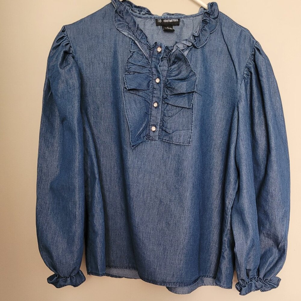 18 Centimeters XL denim blouse with ruffles
